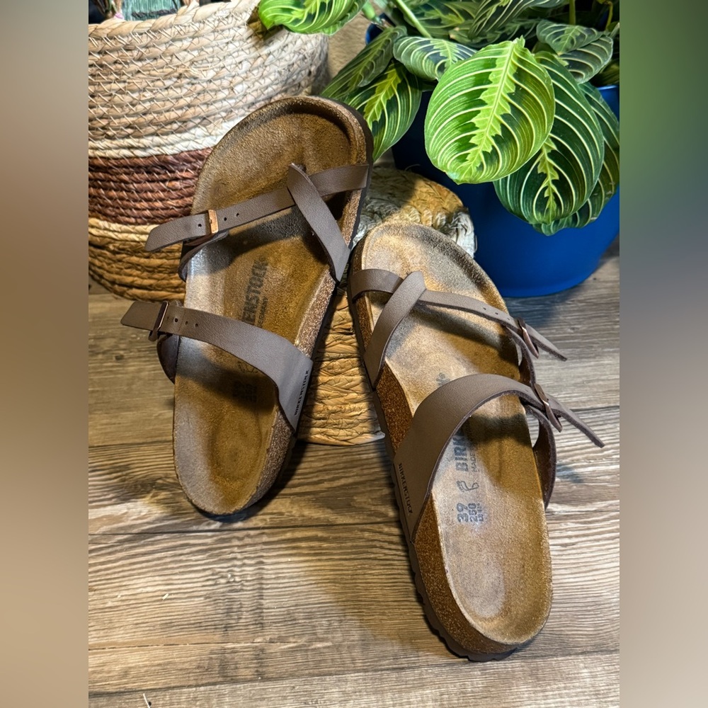 Birkenstock Mayari sandal size 39